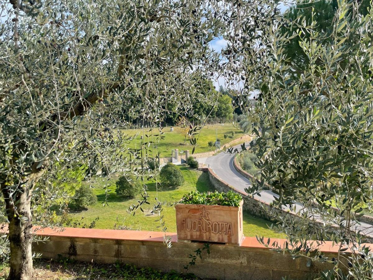 Resort Panoramico Canale Suite - Private Parking - Natural Park Sinalunga Kültér fotó